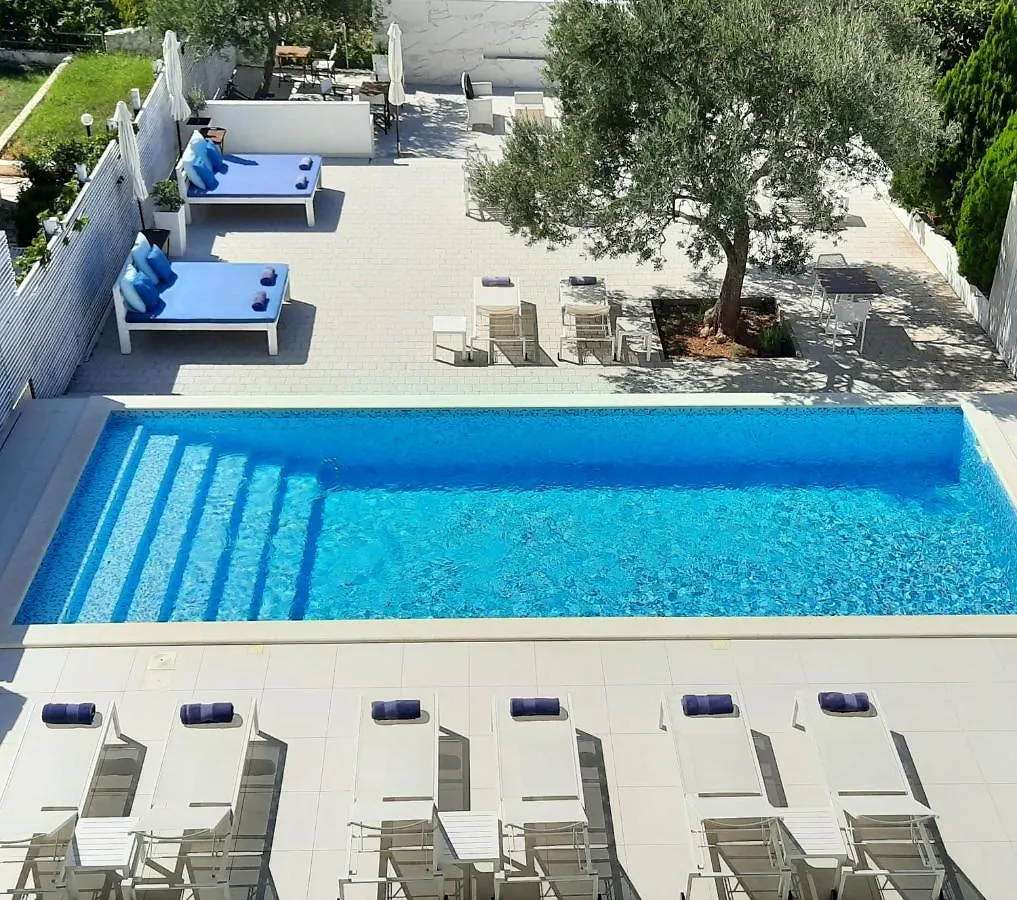 B&B Demar Residence & Dependance krevet i doručak