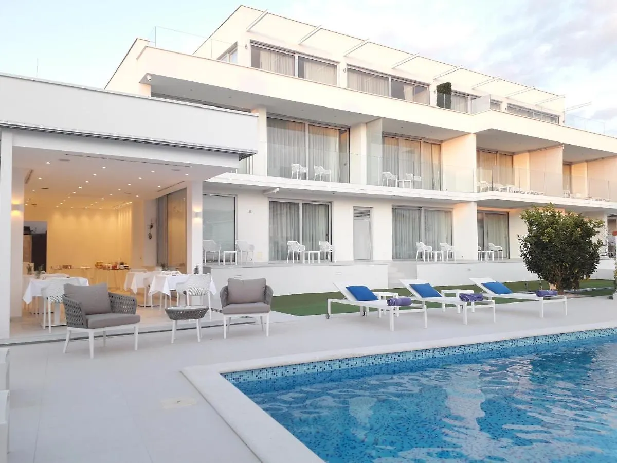 krevet i doručak B&B Demar Residence & Dependance