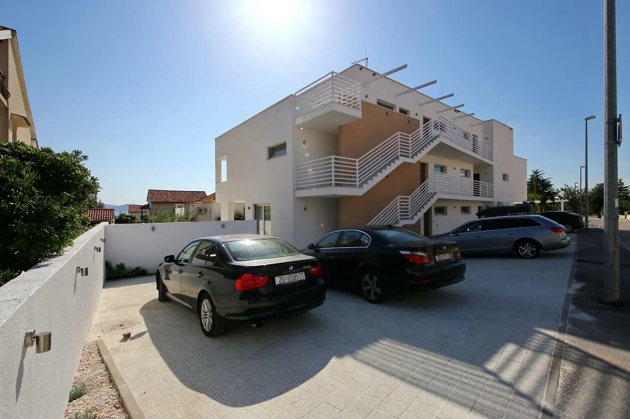 **** krevet i doručak B&B Demar Residence & Dependance Croatia