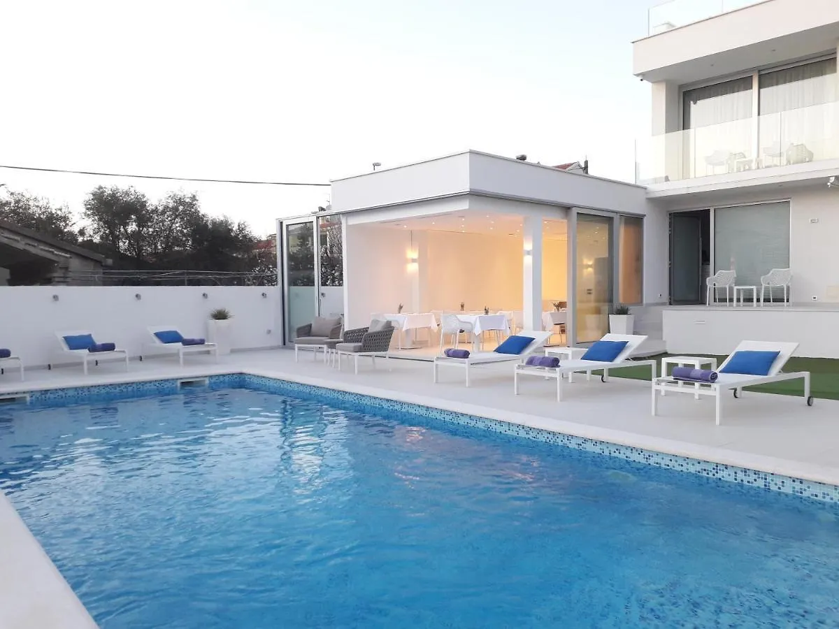 B&B Demar Residence & Dependance Zára 4*,